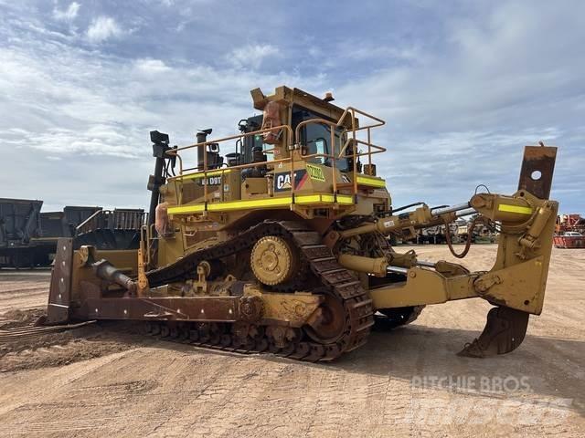 CAT D9T ブルドーザー