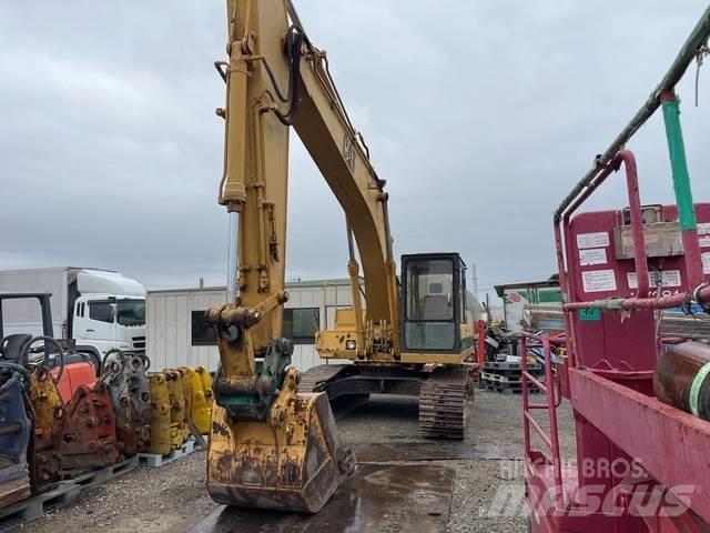 CAT E200B 大型油圧ショベル12t以上（パワーショベル・ユンボ）