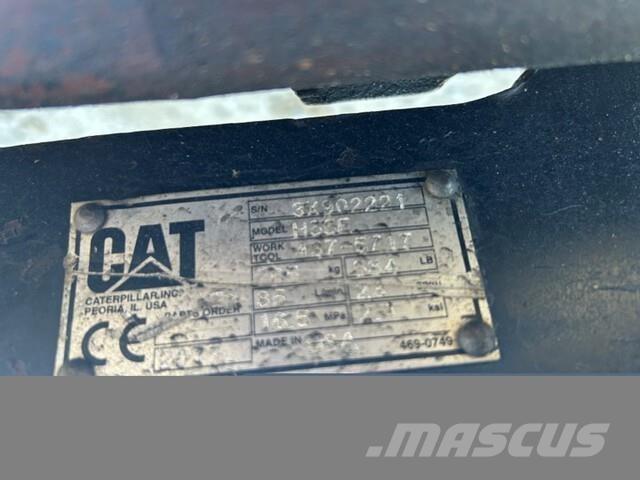 CAT H55E ハンマー／ブレーカ