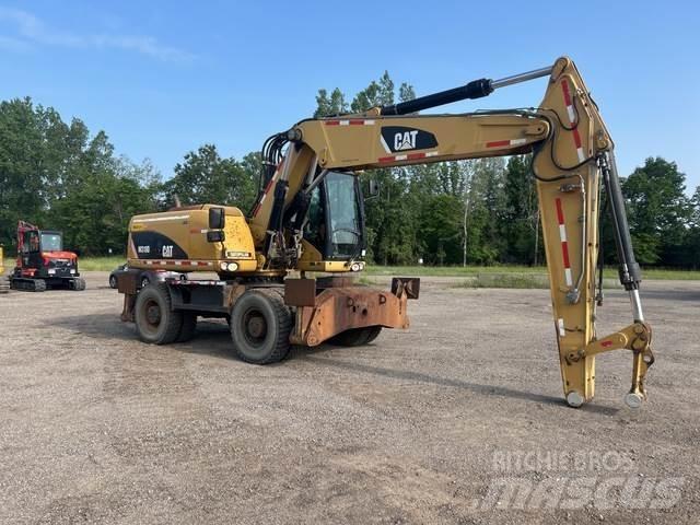 CAT M318D ホイール式油圧ショベル（パワーショベル・ユンボ・バックホー）