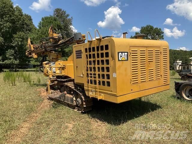 CAT MD5090 サーフェイスドリルリグ