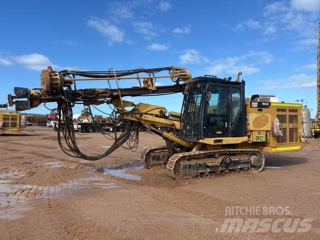 CAT MD5150C サーフェイスドリルリグ