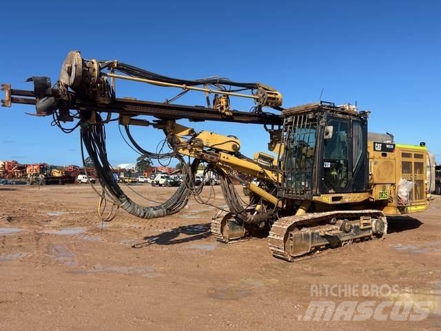 CAT MD5150C サーフェイスドリルリグ