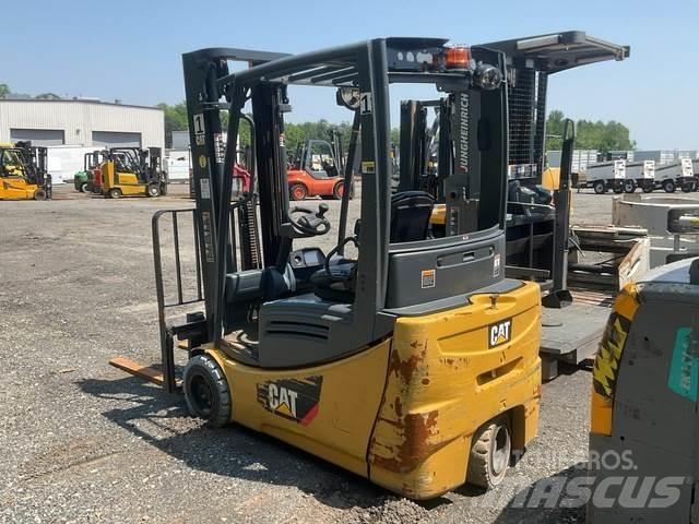 CAT MH 2ET4000 バッテリーフォークリフト