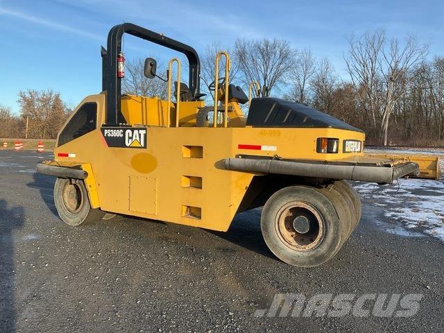 CAT PS360C タイヤローラ