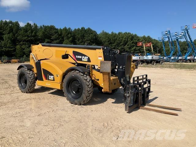 CAT TL1055D テレスコーピックハンドラー