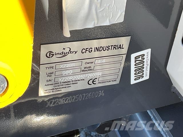 CFG XZ20R 大型油圧ショベル12t以上（パワーショベル・ユンボ）