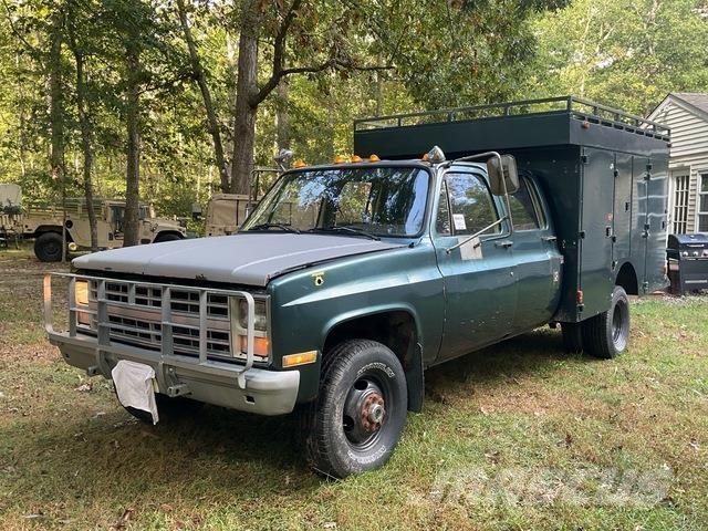 Chevrolet 2500 多目的／汎用車両