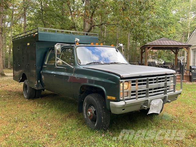 Chevrolet 2500 多目的／汎用車両