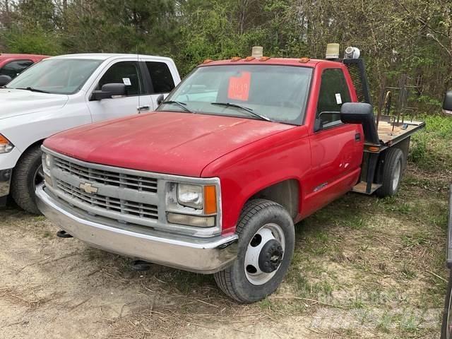 Chevrolet 3500 平ボディー