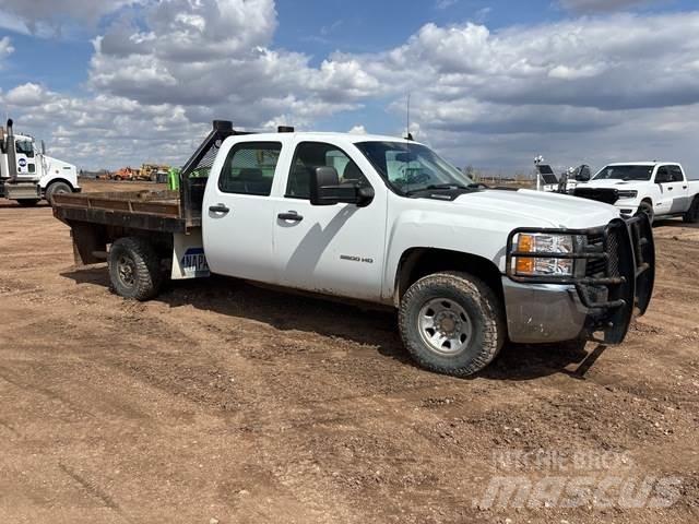 Chevrolet 3500 平ボディー
