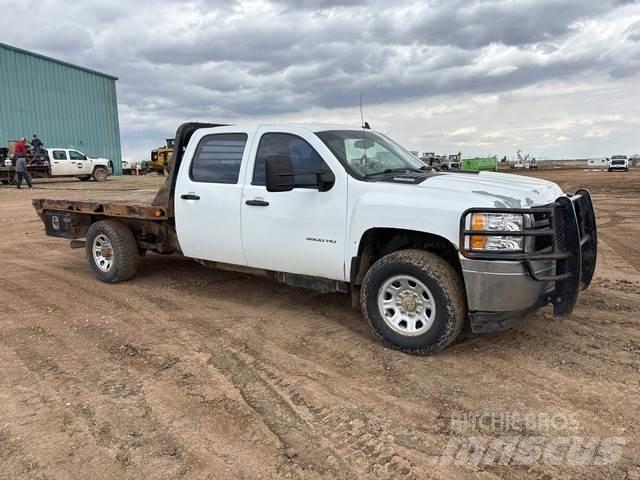 Chevrolet 3500 平ボディー