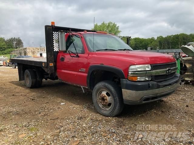 Chevrolet 3500 平ボディー