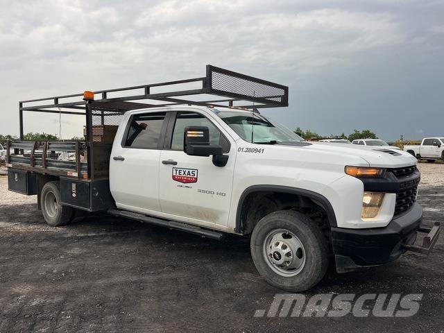 Chevrolet 3500 平ボディー