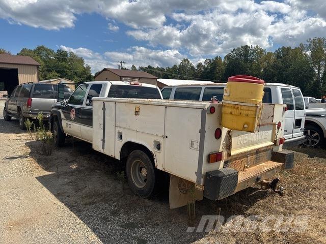 Chevrolet 3500 ピックアップ／ドロップサイド