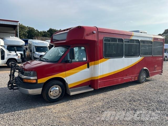 Chevrolet 4500 マイクロバス