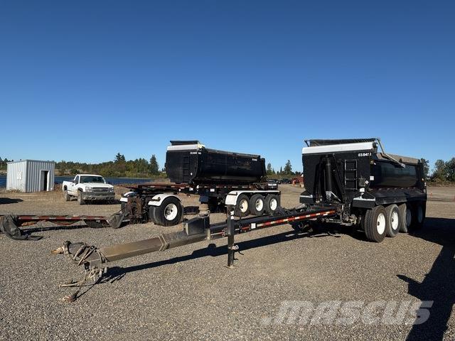  Clough ダンプトレーラー