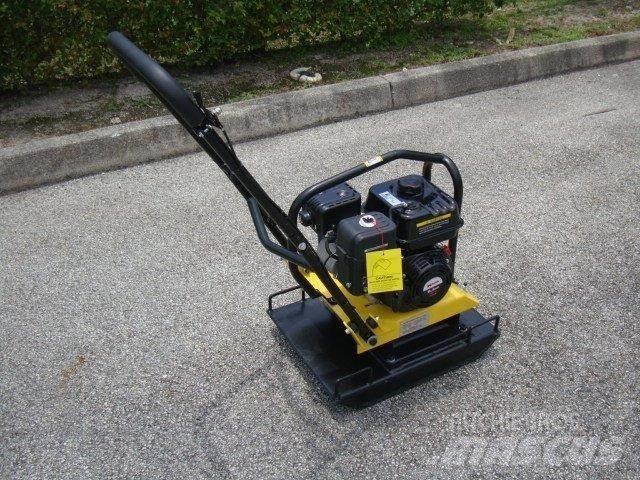 Cormac C100H プレートコンパクター