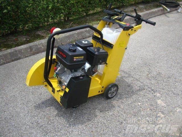 Cormac CQ480 岩・コンクリートソー
