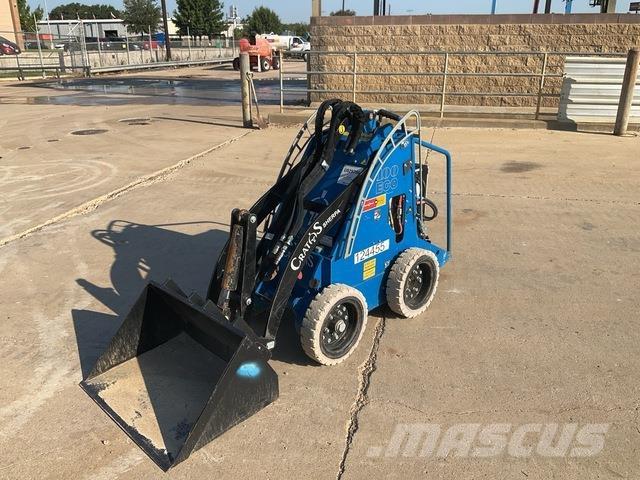  Cratos Sherpa スキッドステアローダー