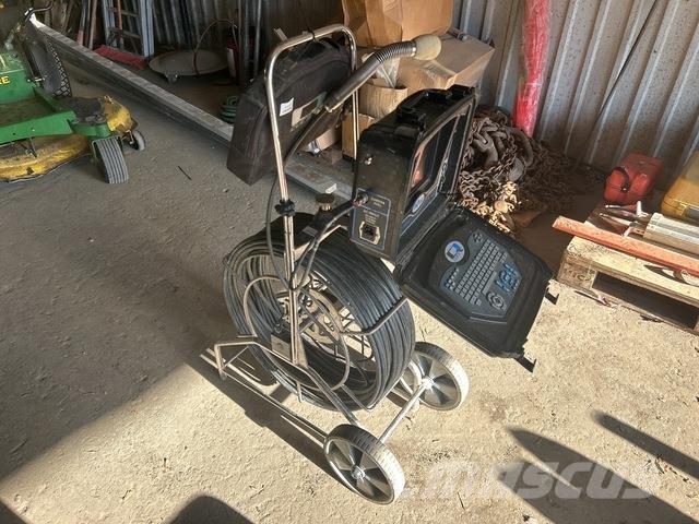  Cues MPlus+ パイプライン敷設機械