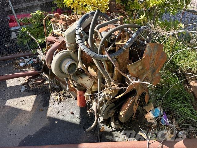 Cummins  エンジン