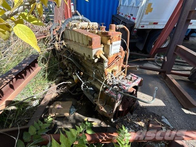 Cummins  エンジン