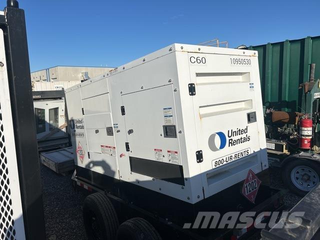 Cummins C60D6R ディーゼル発電機