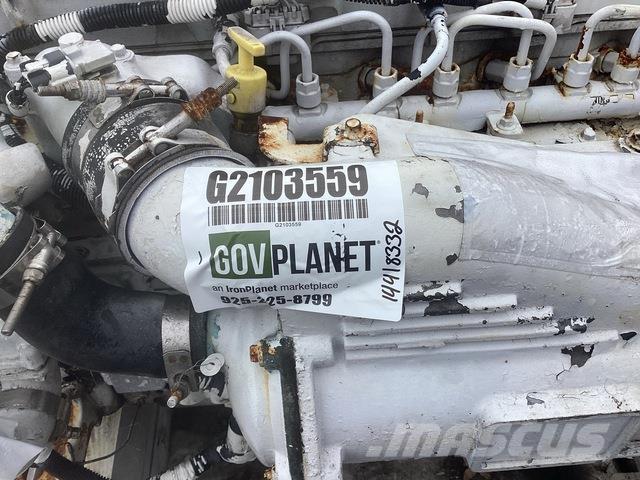 Cummins QSB6.7 マリンエンジン