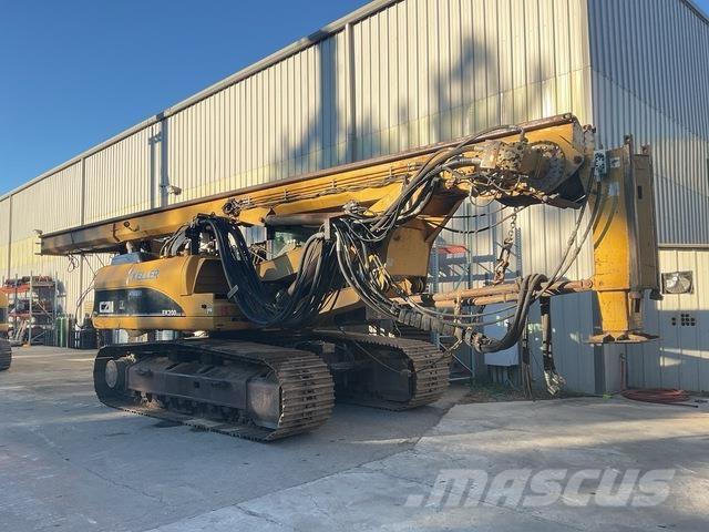  CZM EK200 クローラドリル