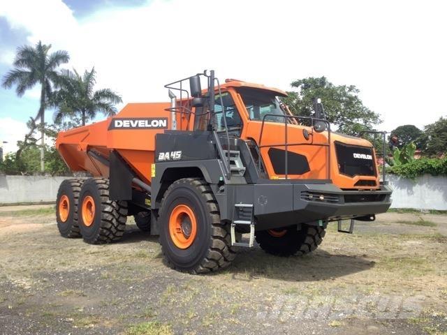 Develon DA45 アーティキュレート式ダンプトラック