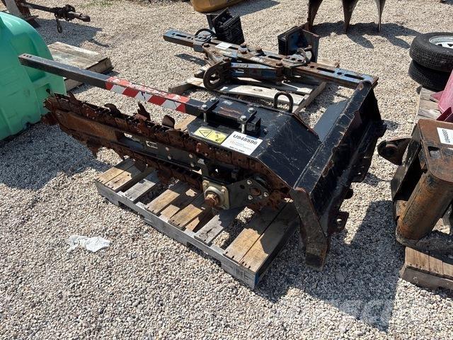 Ditch Witch  トレンチャー