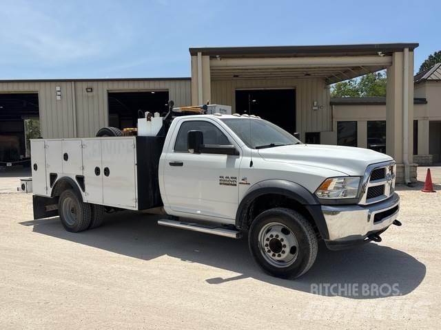 Dodge 5500 多目的／汎用車両