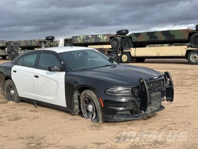 Dodge Charger 自動車