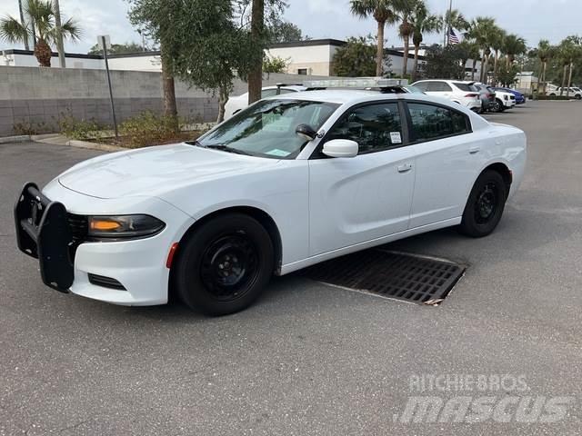 Dodge Charger 自動車