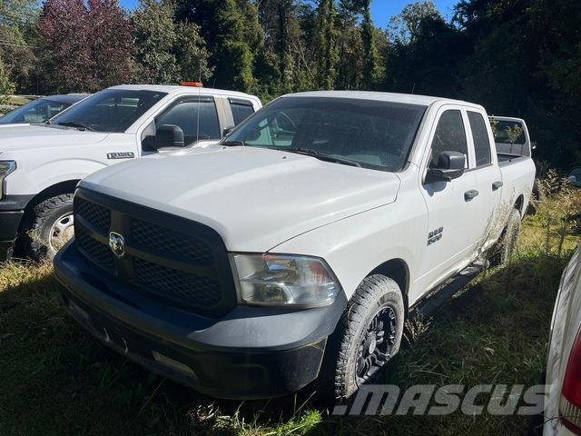 Dodge Ram 1500 ピックアップ／ドロップサイド