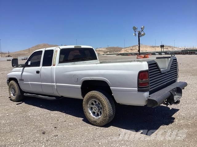Dodge Ram 2500 その他