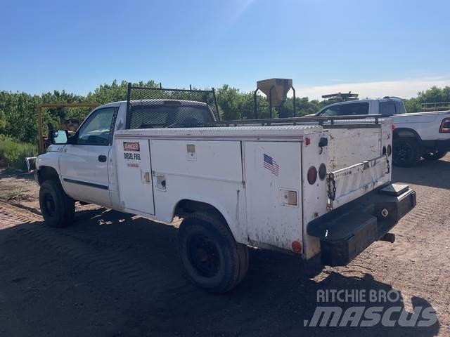 Dodge Ram 2500 ピックアップ／ドロップサイド
