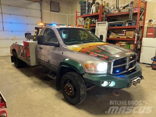 Dodge Ram 5500 レッカー車