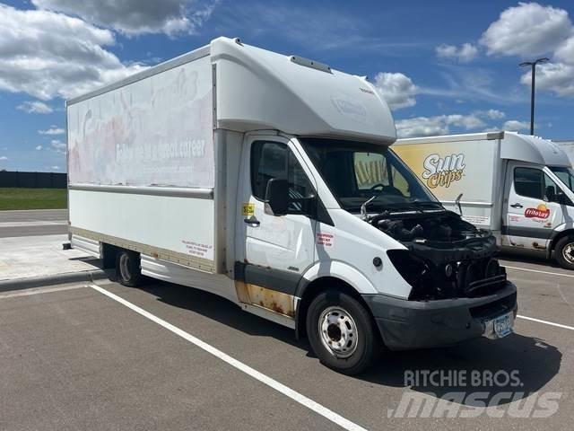Dodge Sprinter ボックストラック