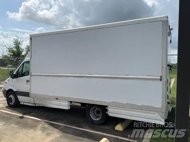 Dodge Sprinter パネルバン