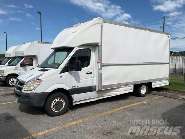 Dodge Sprinter ボックストラック
