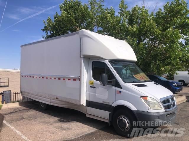 Dodge Sprinter パネルバン
