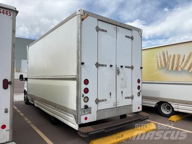 Dodge Sprinter パネルバン