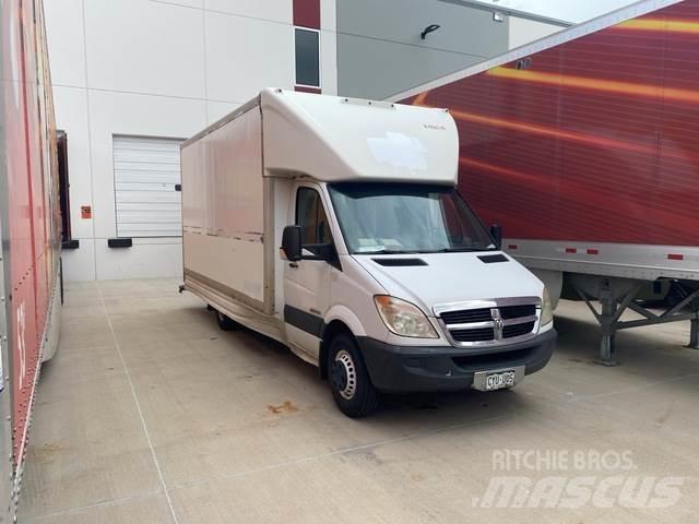 Dodge Sprinter パネルバン