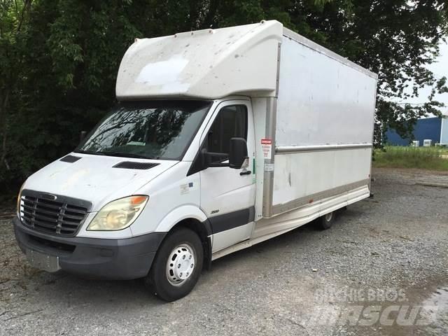Dodge Sprinter パネルバン