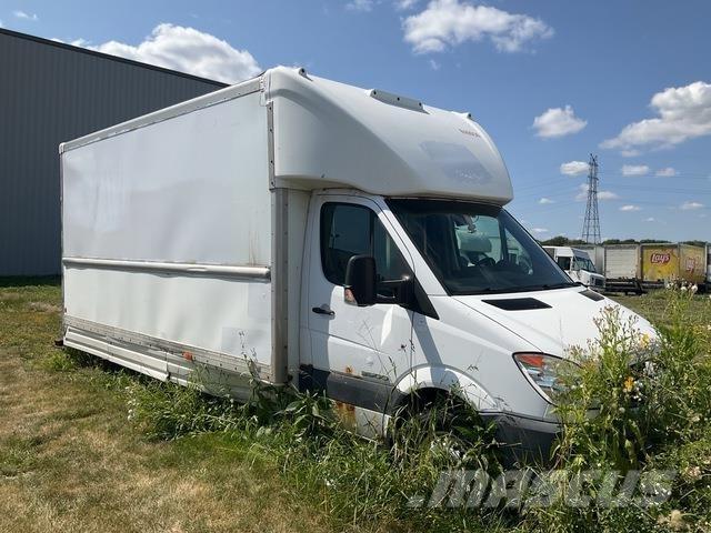 Dodge Sprinter パネルバン