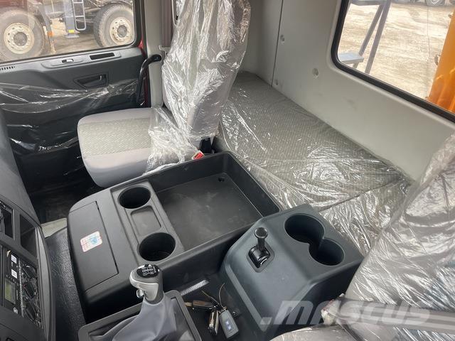 Dongfeng T5 クレーントラック、ユニック車
