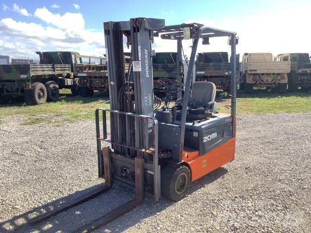 Doosan B20T-5 バッテリーフォークリフト
