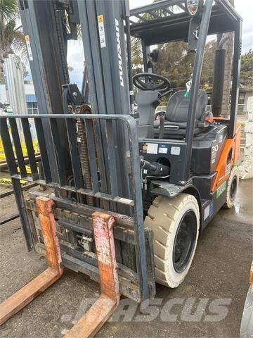 Doosan D30S7 建設機械 -　その他